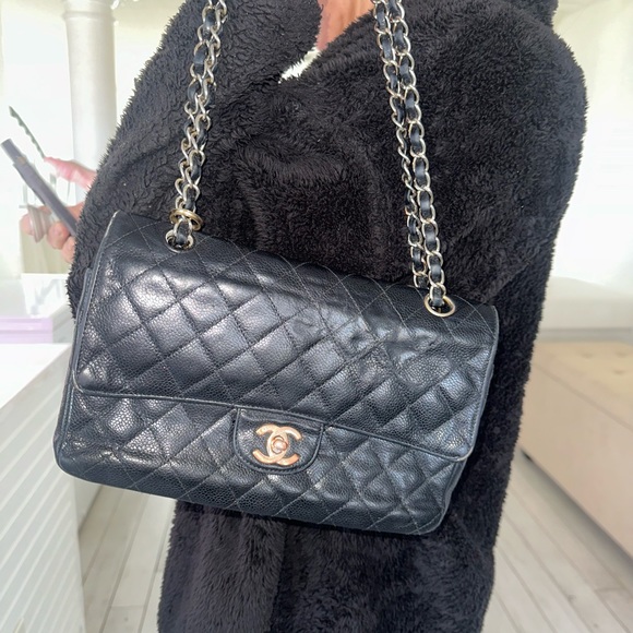 Authentic Vintage Classic Double Flap Quilted Lambskin Medium Purse NEEDS FIXING - Picture 1 of 16